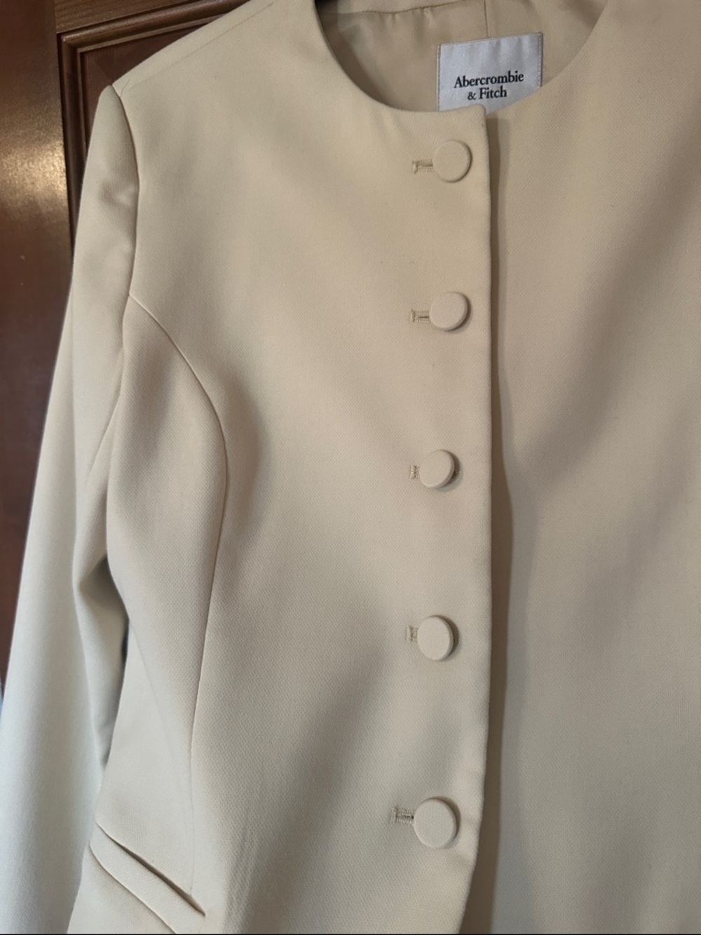 Abercrombie & Fitch Pale Yellow Collarless Button Front Suiting Blazer - Picture 6 of 7